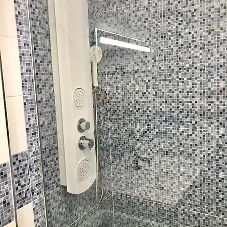 Apartment Lux Modern 1 Minute From Beach *