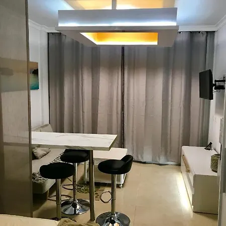 Apartment Lux Modern 1 Minute From Beach